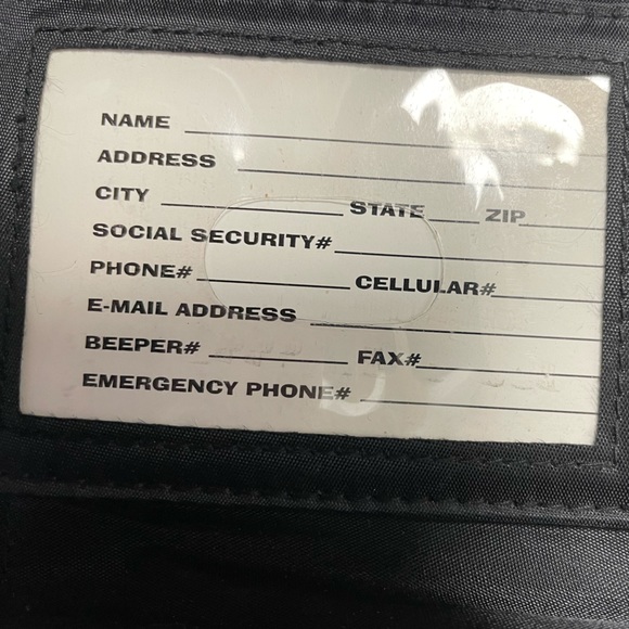 Vintage 90s Butterfly Embossed Faux Leather Trifold Wallet with Card & Cash Slot - Picture 8 of 8